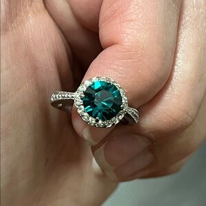 ❤️HOLD❤️Vibrant Teal Paste ring w/ foil back, sterling silver, size 6
